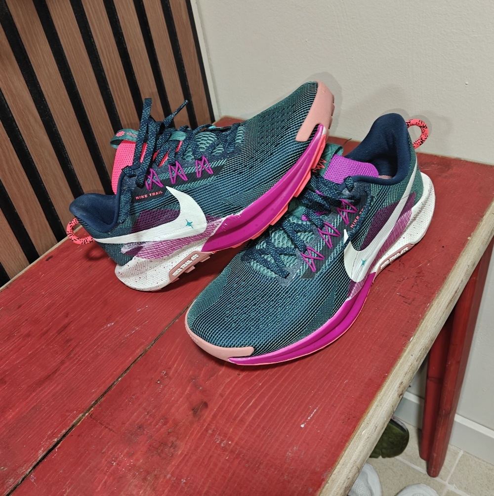 Nike Pegasus Trail 5 Unisex W 10.5/M 9
